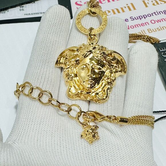 NIB Versace Men Medusa Head Pendant Gold Tone Triple Multi Chain Necklace $750 - Picture 9 of 11